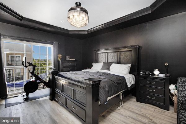 Bedroom, Fitness Equipment, Interior, Wood Texture Flooring