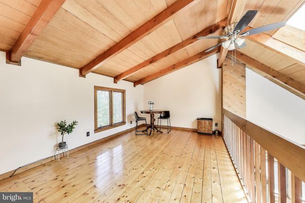 Empty room, Interior, Wooden Beams, Wooden Ceilings, Wood Texture Flooring