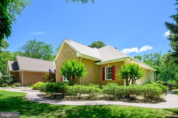 Exterior, Facade, Brick Facade, Brick Traditional
