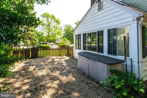 Backyard, Exterior, Hot Tub