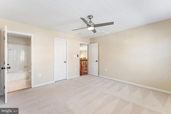 Bathroom, Empty room, Interior
