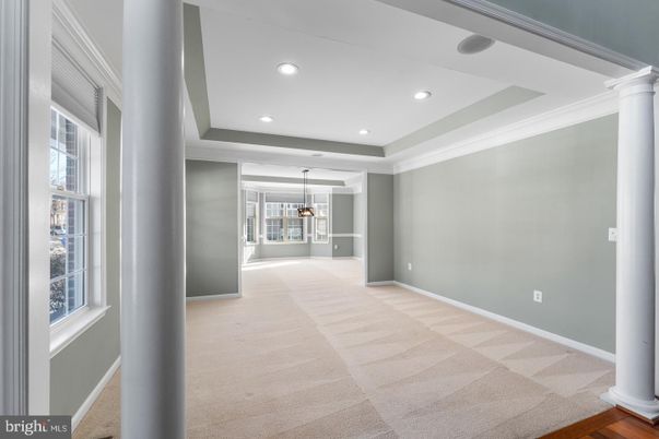 Interior, Pendant Lights, Recessed Lighting, Wood Texture Flooring