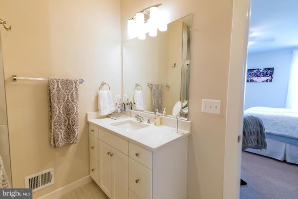 Bathroom, Bedroom, Interior