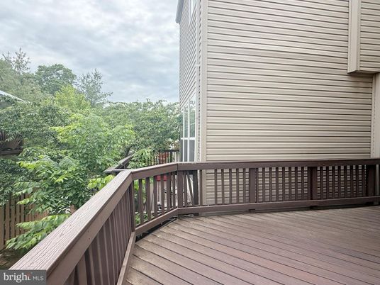 Exterior, Wood Texture Flooring
