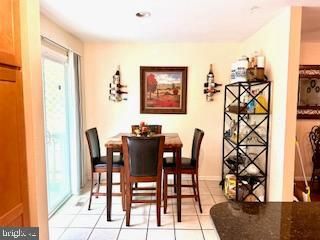 Dining room, Interior, Recessed Lighting