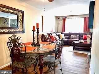 Dining room, Interior, Living room, Recessed Lighting, Wood Texture Flooring