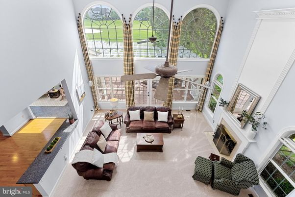 Fireplace, Interior, Living room