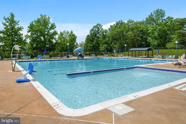Exterior, Playground, Pool
