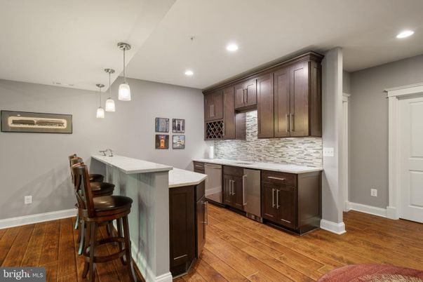 Interior, Pendant Lights, Recessed Lighting, Wood Texture Flooring