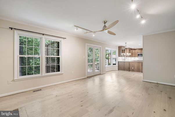 Empty room, Interior, Kitchen, Pendant Lights, Wood Texture Flooring