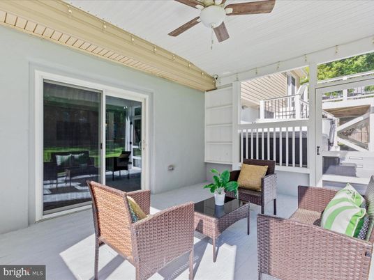 Exterior, Interior, Sun Room