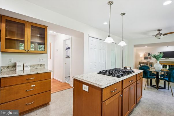 Dining room, Interior, Kitchen, Pendant Lights, Recessed Lighting