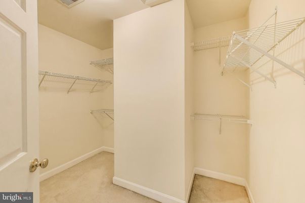 Interior, Walk-in Closets