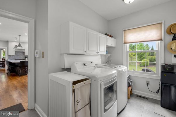 Dining room, Interior, Recessed Lighting, Washer, Wood Texture Flooring