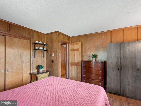 Bedroom, Interior, Wood Texture Flooring, Wooden Walls
