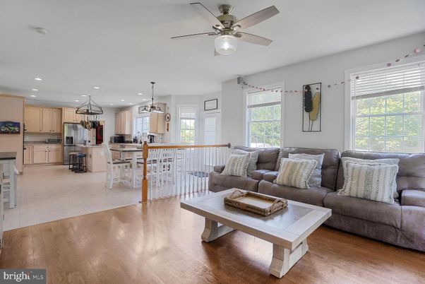 Interior, Kitchen, Living room, Pendant Lights, Recessed Lighting, Stainless Steel Appliances, Wood Texture Flooring
