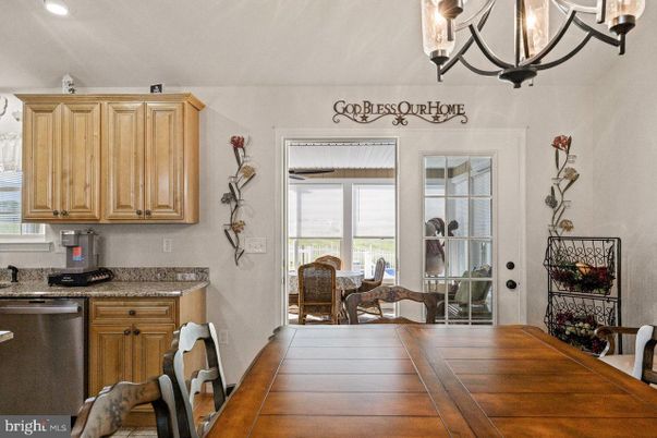Chandelier, Dining room, Interior, Kitchen, Recessed Lighting