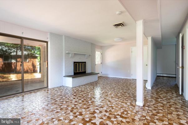Empty room, Fireplace, Interior
