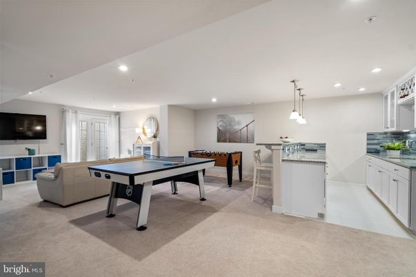 Billiard Table, Game Room, Interior, Living room, Pendant Lights, Recessed Lighting