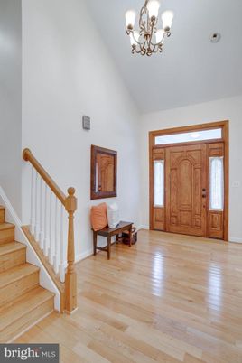 Chandelier, Interior, Wood Texture Flooring