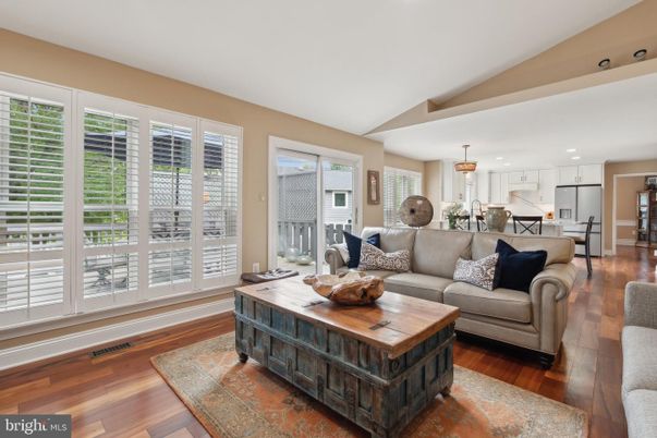 Interior, Kitchen, Living room, Pendant Lights, Recessed Lighting, Stainless Steel Appliances, Wood Texture Flooring