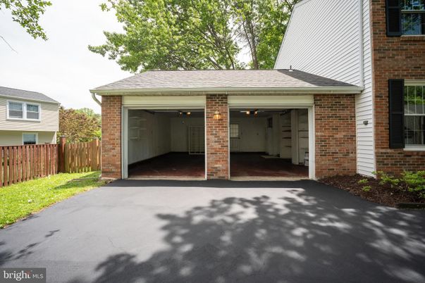 Detached Garage, Exterior