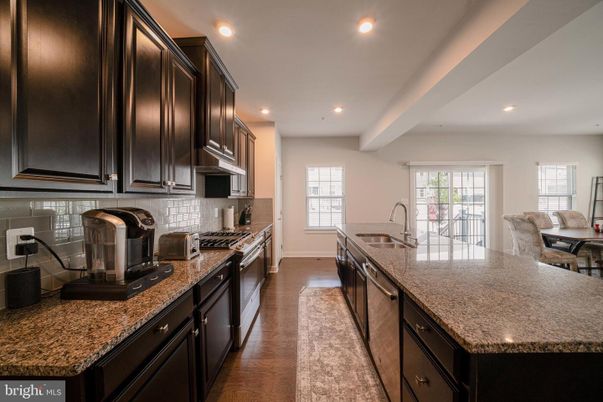 Dining room, Interior, Kitchen, Recessed Lighting, Wood Texture Flooring