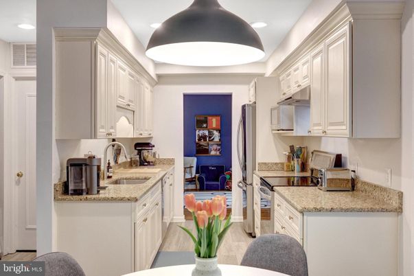 Interior, Kitchen, Recessed Lighting