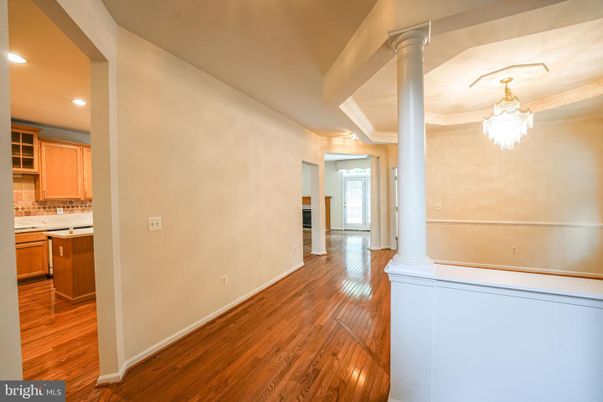 Chandelier, Interior, Kitchen, Recessed Lighting, Wood Texture Flooring