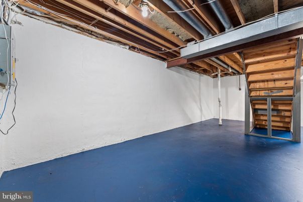 Interior, Wooden Beams, Wooden Walls