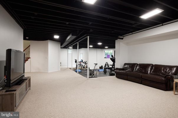 Fitness Equipment, Interior, Recessed Lighting