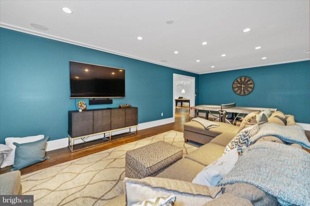 Game Room, Interior, Living room, Recessed Lighting, Wood Texture Flooring