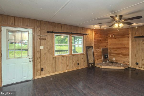 Empty room, Interior, Wood Texture Flooring, Wooden Walls
