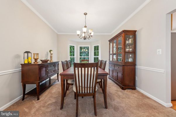 Chandelier, Dining room, Interior