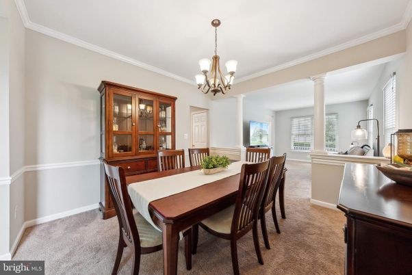 Chandelier, Dining room, Interior