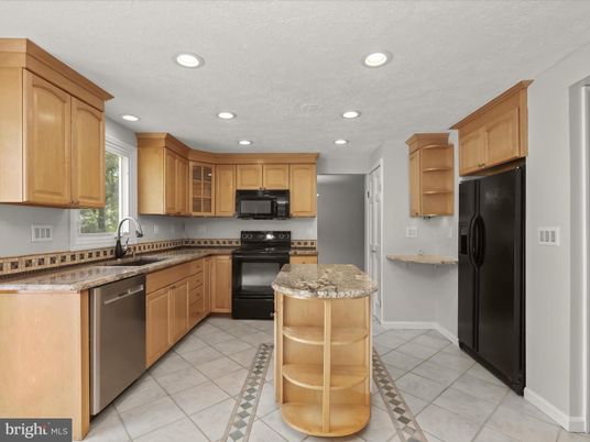 Interior, Kitchen, Recessed Lighting