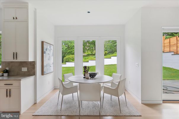 Dining room, Interior