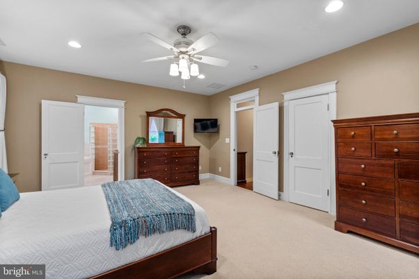 Bedroom, Interior, Recessed Lighting