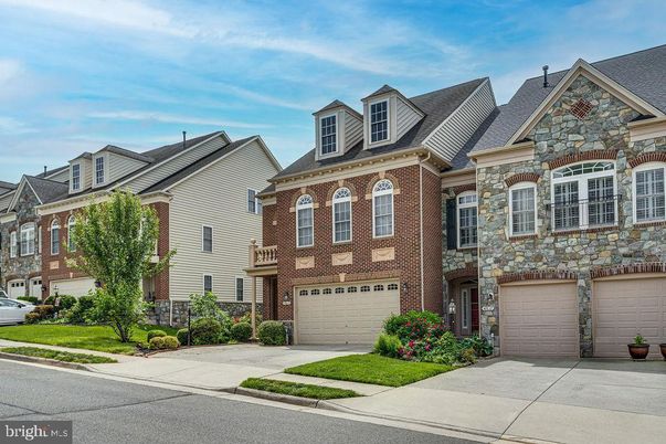 Attached, Exterior, Facade, Brick Facade, Rowhouse
