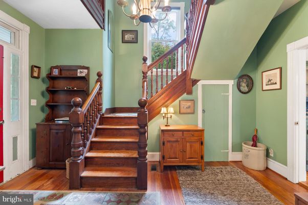 Chandelier, Interior, Wood Texture Flooring