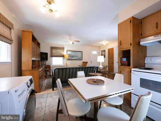 Dining room, Interior, Kitchen