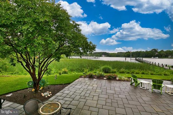 Backyard, Exterior, Water