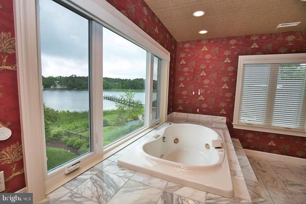 Bathroom, Interior, Marble, Recessed Lighting, Water