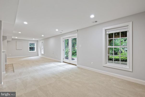 Empty room, Fireplace, Interior, Recessed Lighting