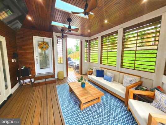 Interior, Living room, Recessed Lighting, Wooden Ceilings, Wood Texture Flooring, Wooden Walls