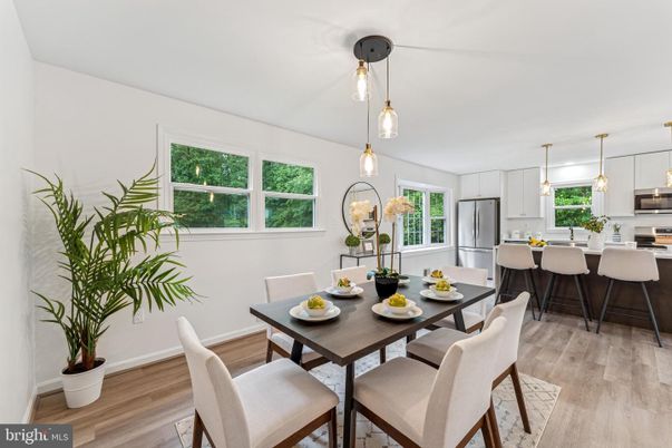 Dining room, Interior, Kitchen, Pendant Lights, Stainless Steel Appliances, Wood Texture Flooring