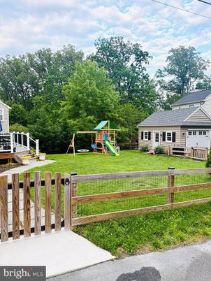 Backyard, Exterior, Playground