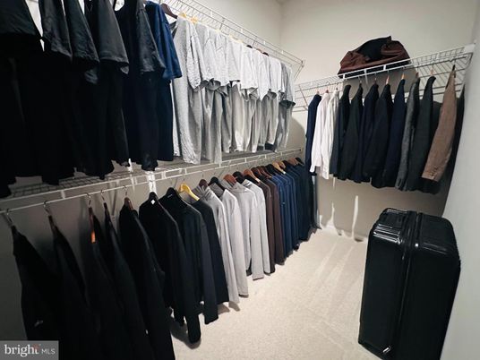 Interior, Walk-in Closets