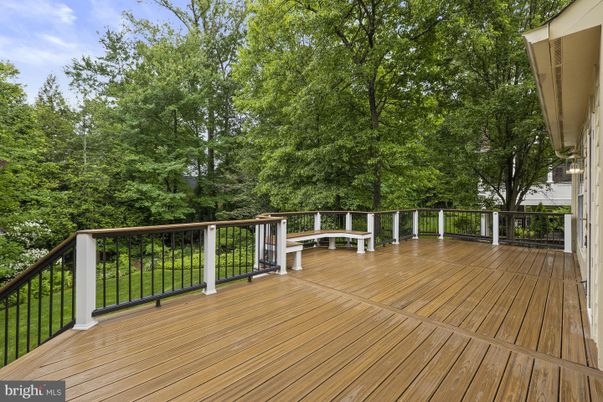 Exterior, Wood Texture Flooring
