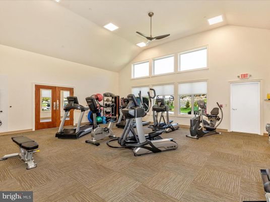 Fitness Equipment, Interior, Recessed Lighting